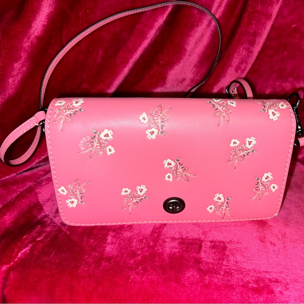 Dinky With Floral Bow Print